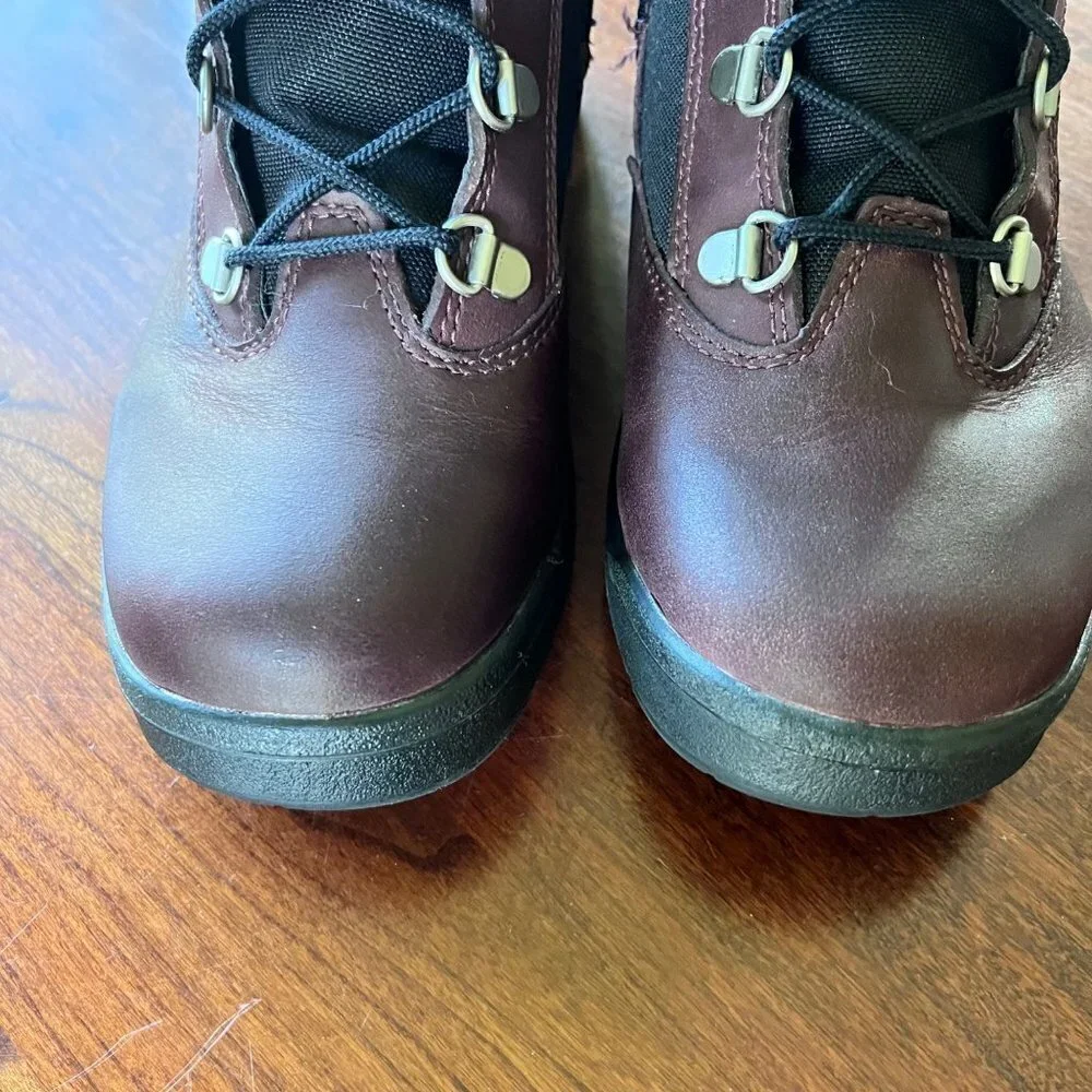 Timberland‎ Girls Tall Purple and Black Leather Lace Up Boots- Size 5